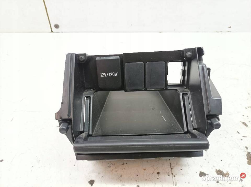 SCHOWEK POPIELNICZKA E16 E17 E18 Toyota Corolla