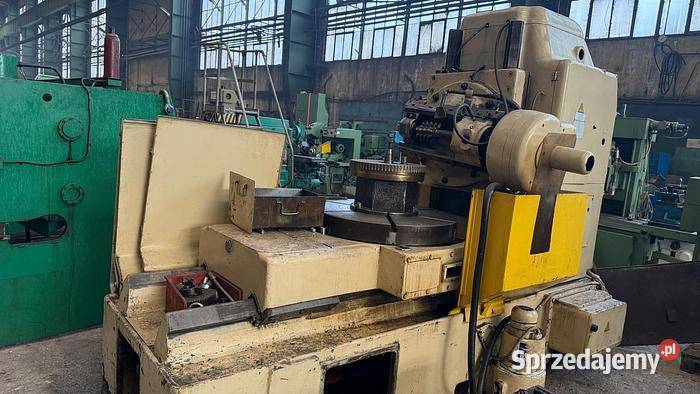 Frezarka do kół zębatych Stankoimport 5K328A Tarnowskie Góry