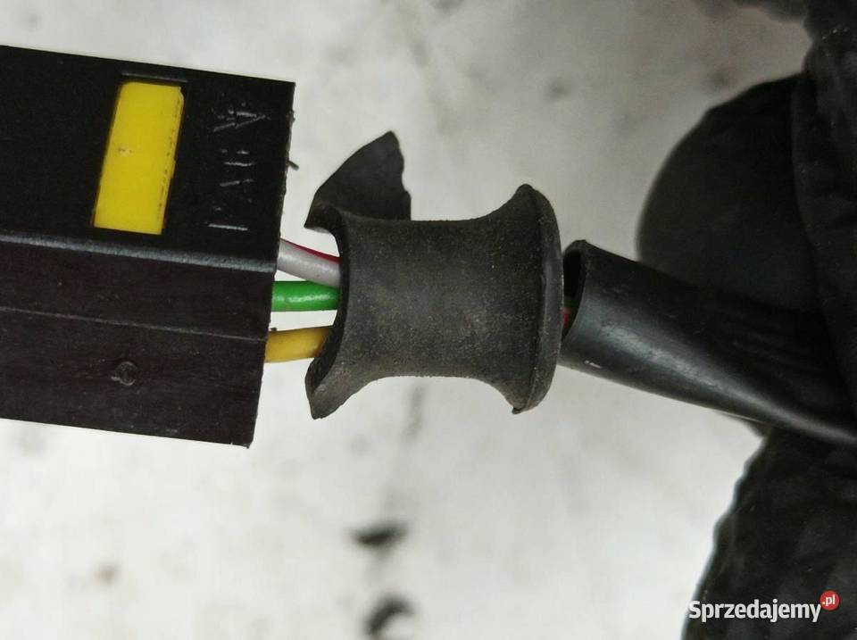 LUSTERKO LEWE 3PIN EUROPA Z22Y 020873 Opel Corsa