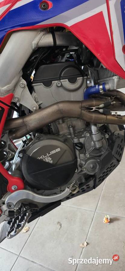 HONDA CRF 250 RED MOTO