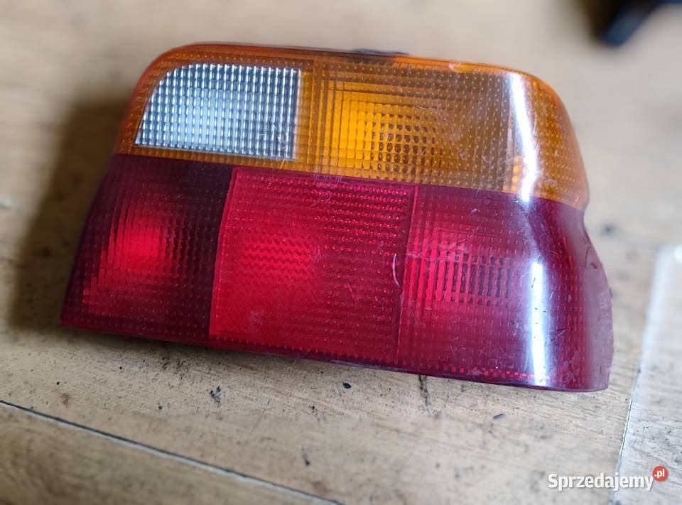 Ford Escort Lampa praw tył Lampy tylne Żywiec sprzedam