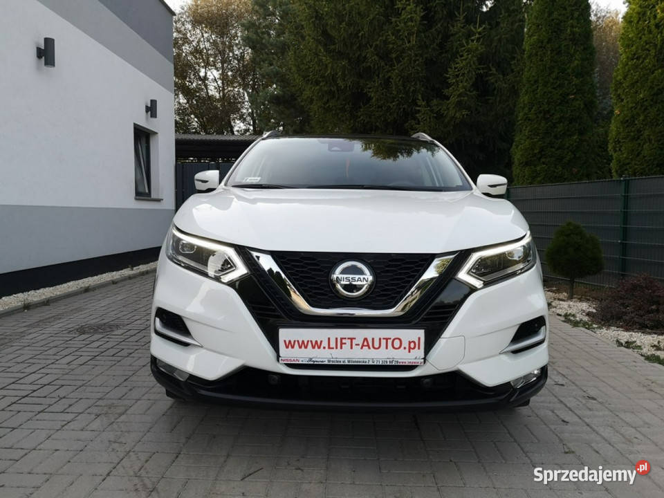 Nissan Qashqai 1332 140 Led Tempomat Nawi Kamera serwisowany w ASO Strzegom