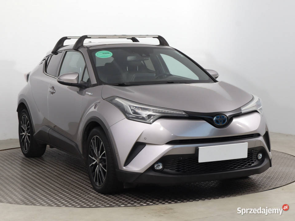 Toyota CHR 18 Hybrid relingi dachowe
