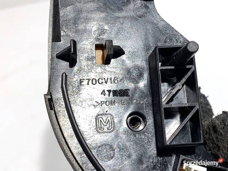 PRZEŁĄCZNIKI KIEROWNICY TOYOTA PRIUS II F70CV142 osobowe