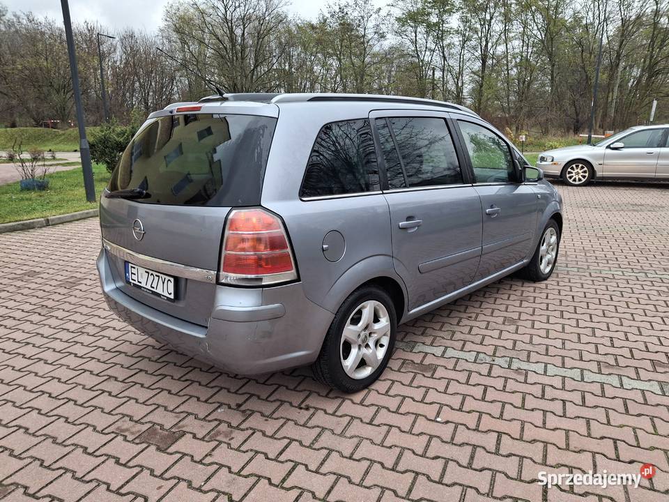 Opel Zafira 18 benzyna 2006 7 osobowe Zafira Łódź sprzedam