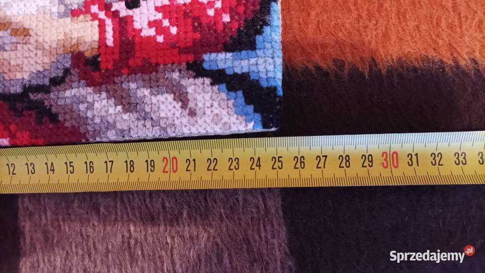 matka boska z dzieciątkiemobraz krzyżykowy Rękodzieło