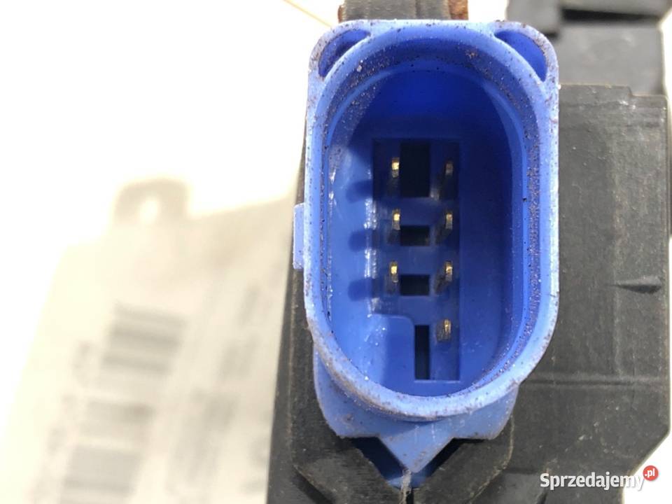 ZAMEK TYŁ PRAWY VW GOLF V Hatchback 7L0839016A