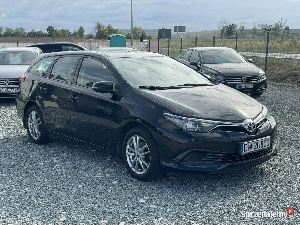 Toyota Auris 16 16V Valvematic 132 Salon kamera 4/5 dolnośląskie Wojkowice