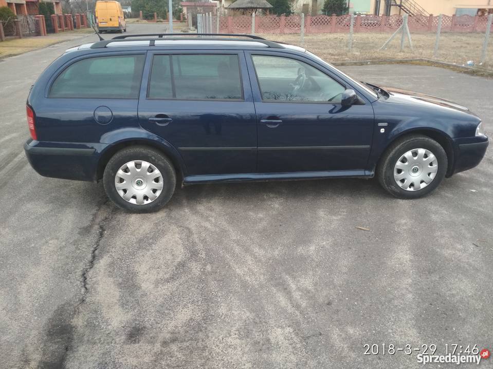 Skoda Octavia 16 Klima Tempomat Czujniki Park ASR (kontrola trakcji) Kleczew
