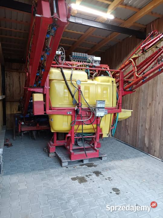 Opryskiwacz MBEYNE 1200l 24m lubelskie Krynice