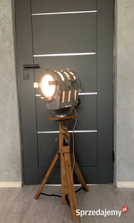 Lampa loft teatr film PRL lata 5060 Poznań