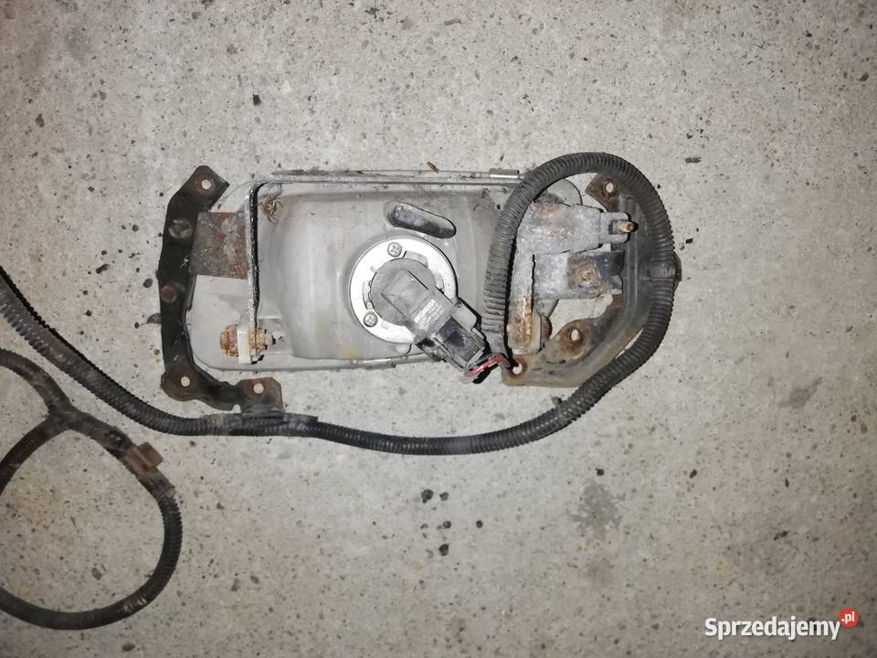 Halogeny zderzaka przód mitsubishi pajero 3 lift Dębica