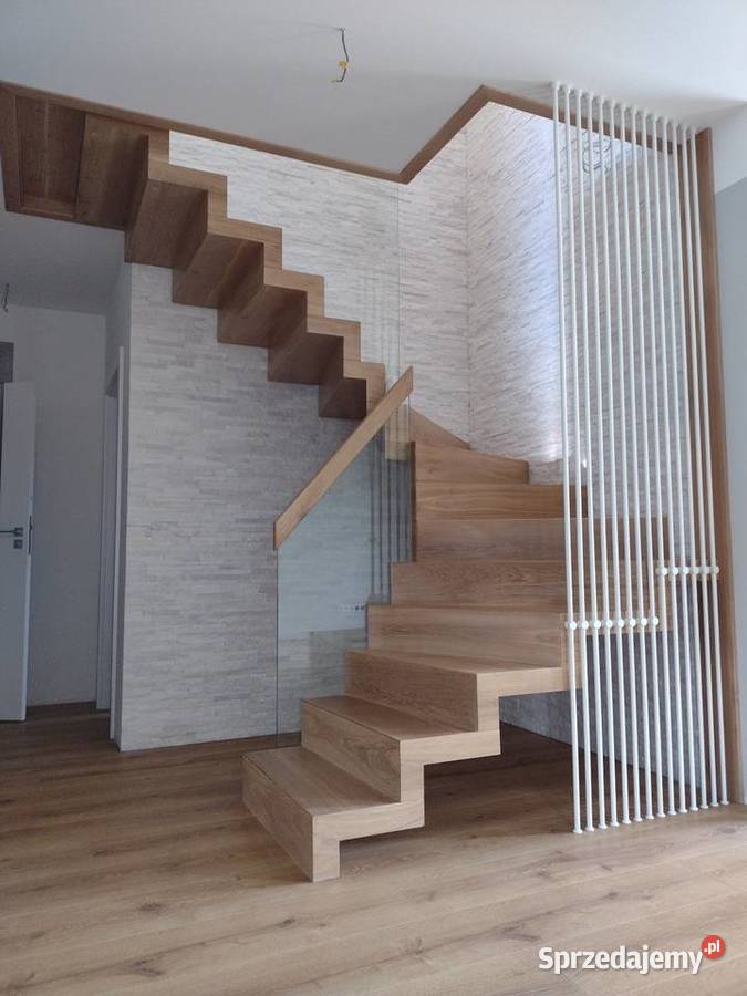 Schody dywanowe samonośne i na beton Bełchatów