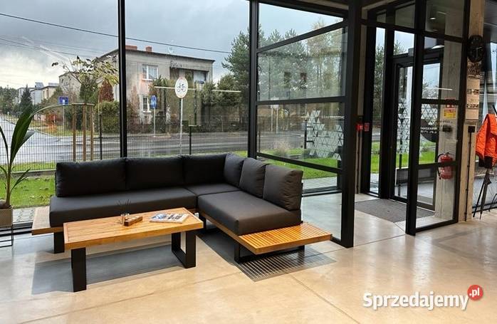 Sofa wypoczynkowa ogrodowa tarasowa biurowa firmowa.