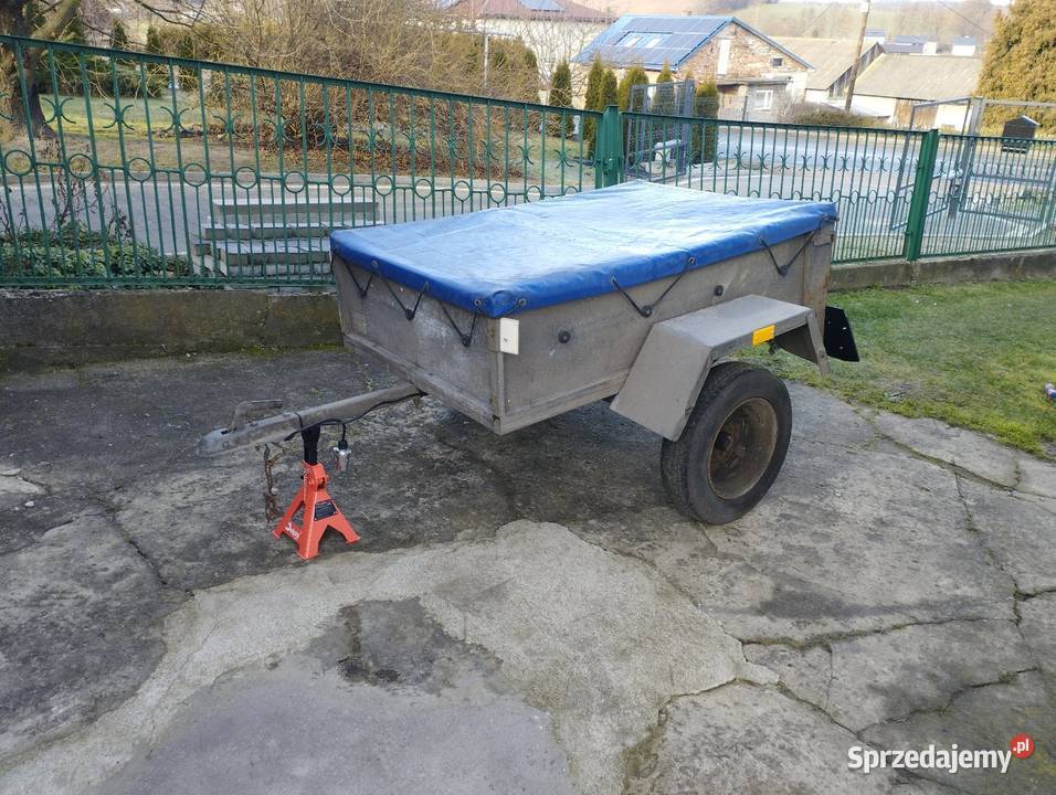Przyczepka samochodowa zarejestrowana 415kg Pilica sprzedam