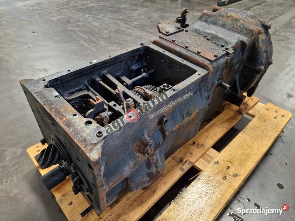 Skrzynia biegów Renault 9512 Skrzynia biegów Byków sprzedam