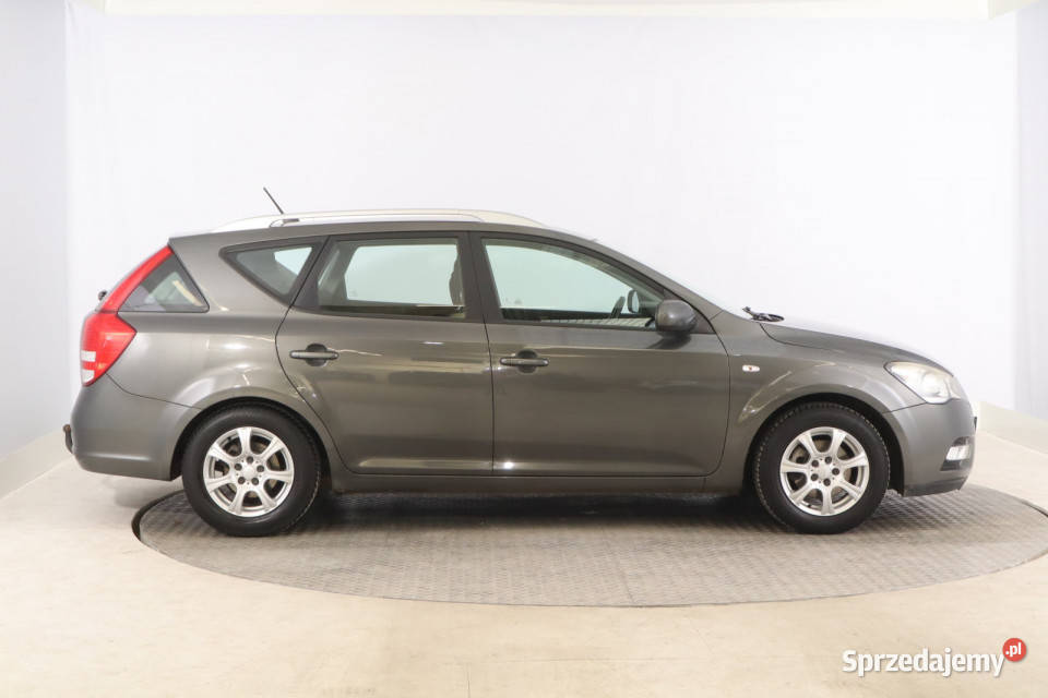 Kia Ceed 14 CVVT isofix Zabrze sprzedam