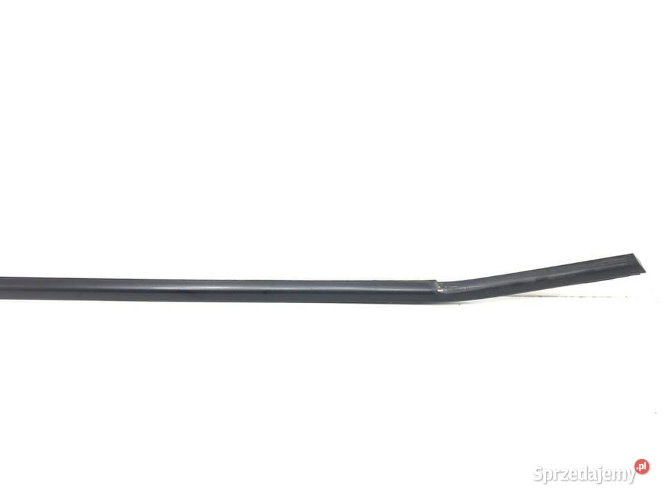 LISTWA ZGARNIAJĄCA PRZÓD PRAWA BMW E71 Motoryzacja sprzedam