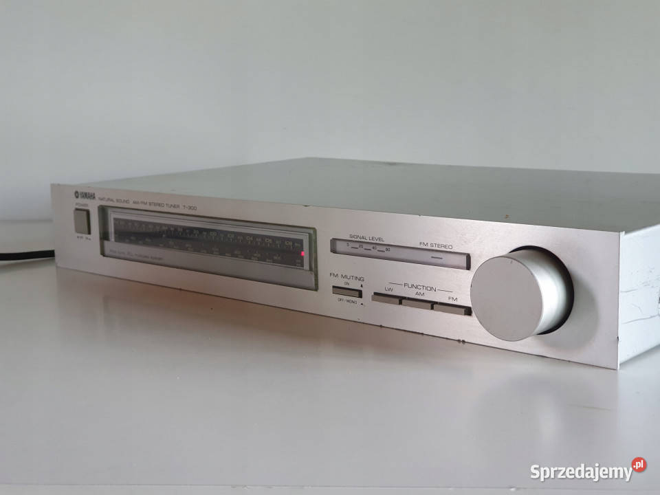 tuner analogowy Yamaha T300 Międzychód sprzedam