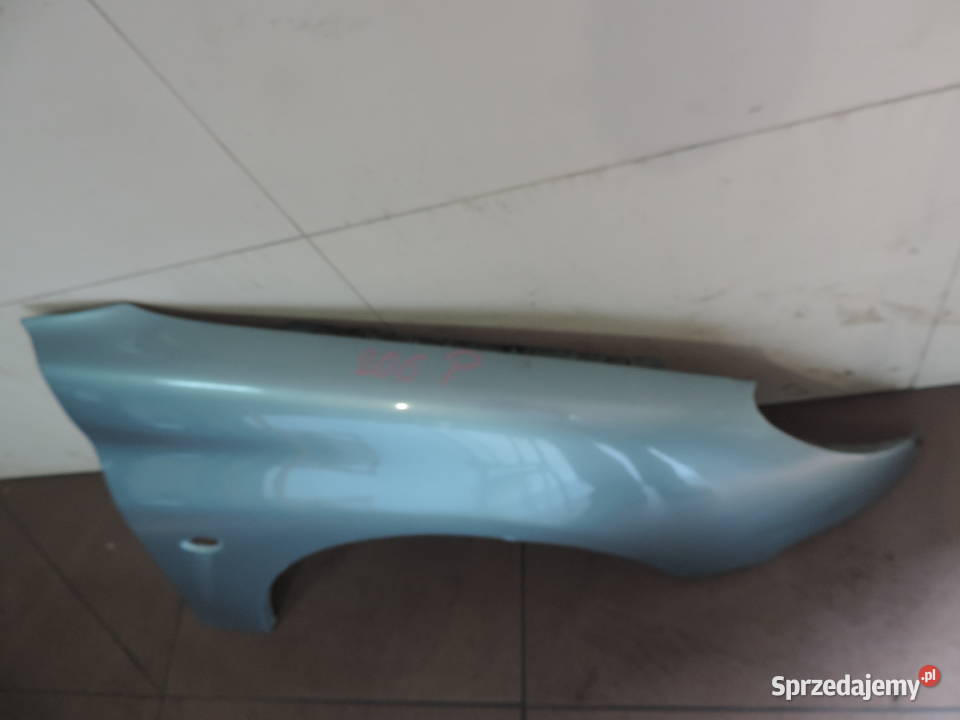 PEUGEOT 206 BŁOTNIK PRAWY PRZÓD
