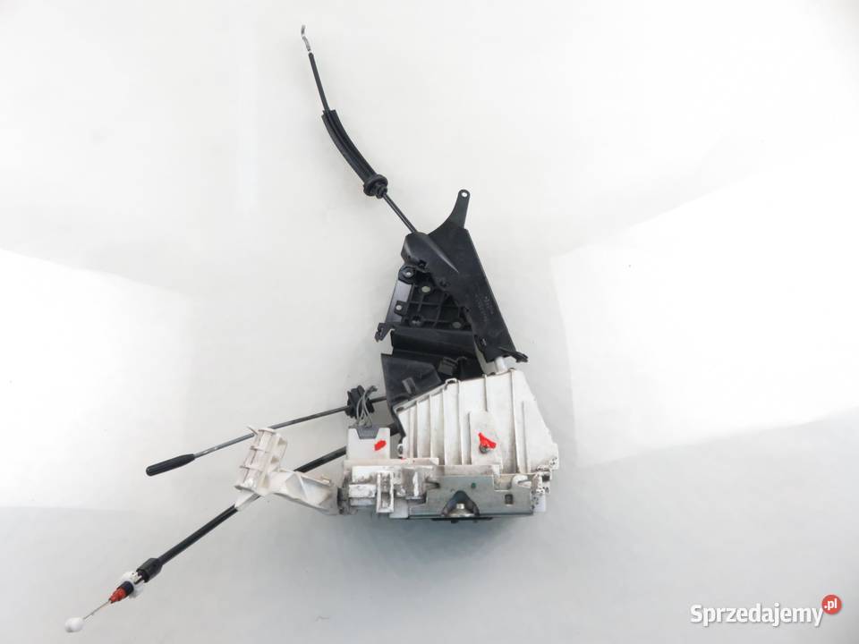 ZAMEK PRAWY PRZEDNI MERCEDESBENZ A W169