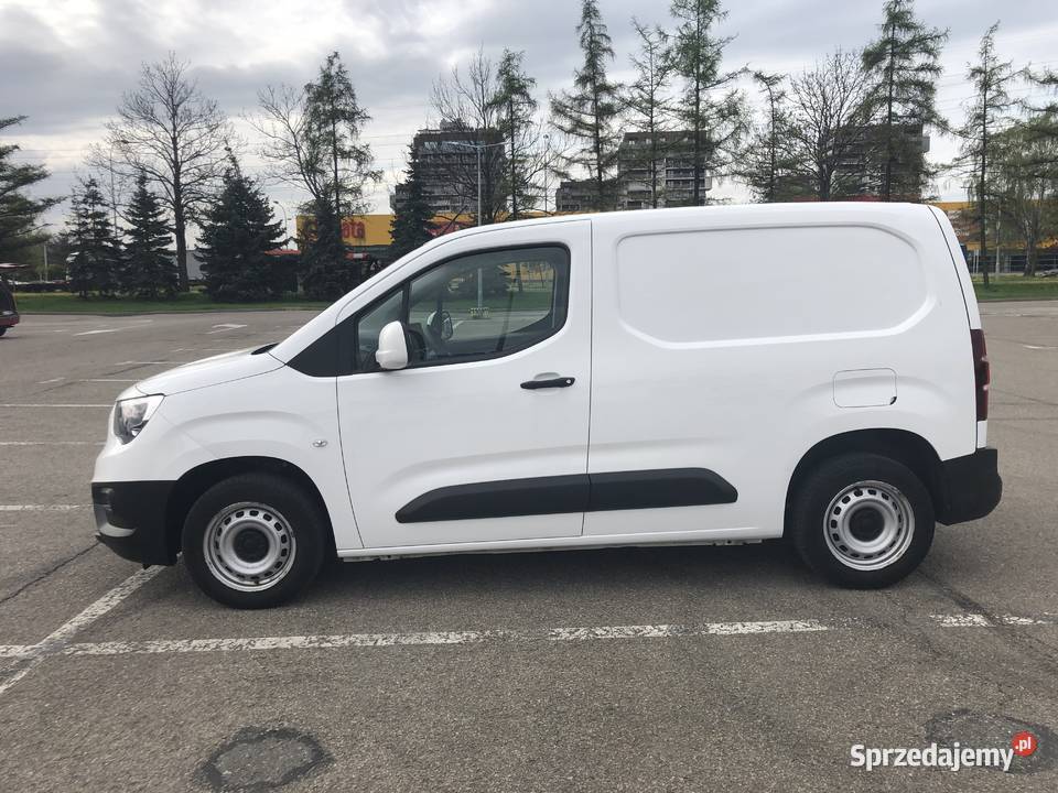 Opel combo 2020 FVAT 4/5
