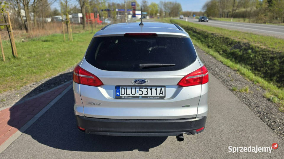 Ford Focus 15 T Benzyna Salon Grzane Fotele Mk3 mazowieckie Karczew