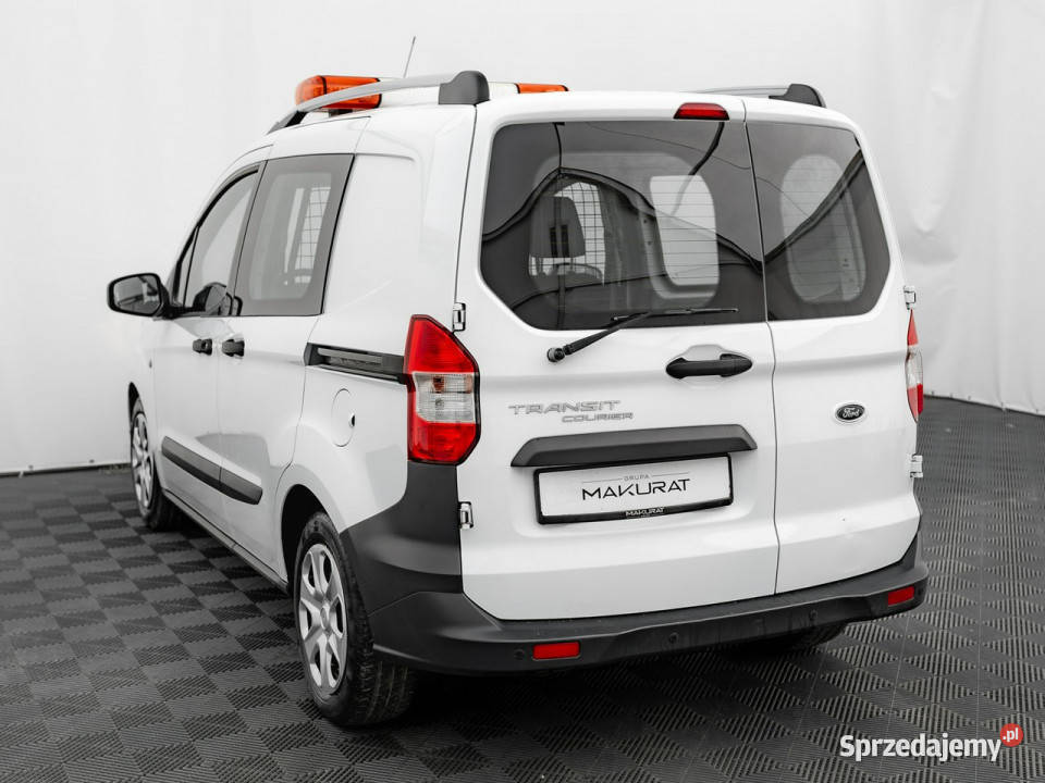 Ford Transit Courier GD687TN10 EcoBoost Trend elektryczne lusterka Pępowo