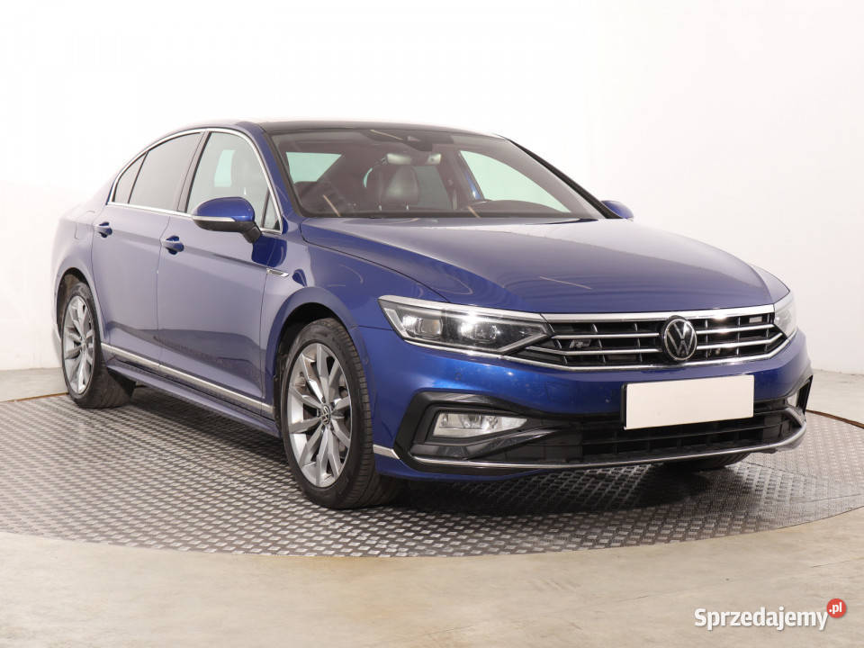 VW Passat 20 TSI Rok produkcji 2022 Passat Katowice