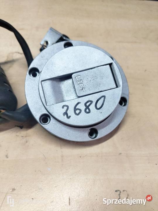 Yamaha TZR 50 stacyjka zamki wlew Łubno