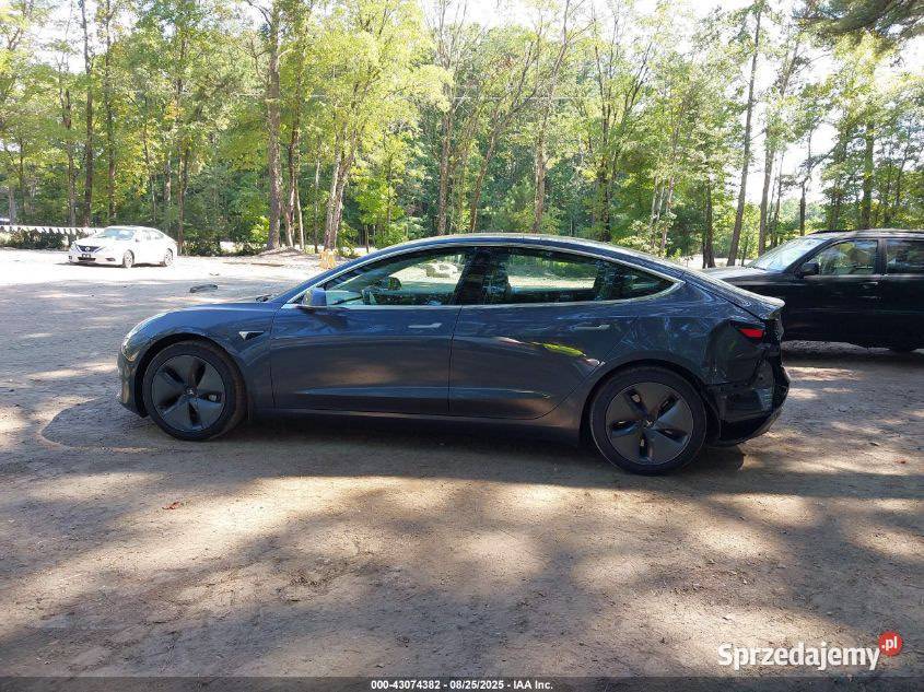 2020 TESLA MODEL 3 720000km Samochody osobowe