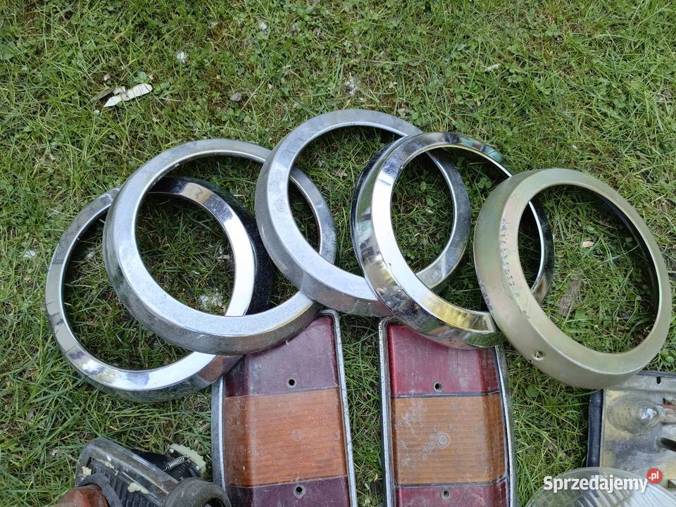 Oświetlenie ramki klosze FSO Warszawa 223 Wołów sprzedam