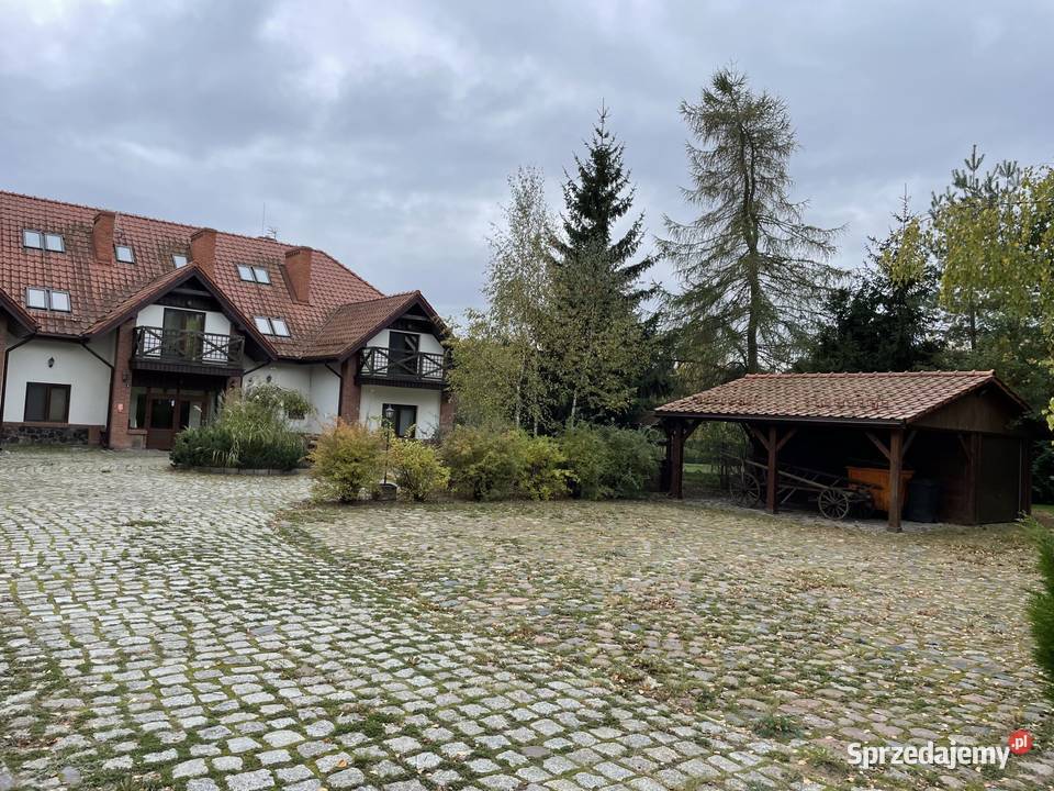 Syndyk sprzeda kompleks nieruchomości w