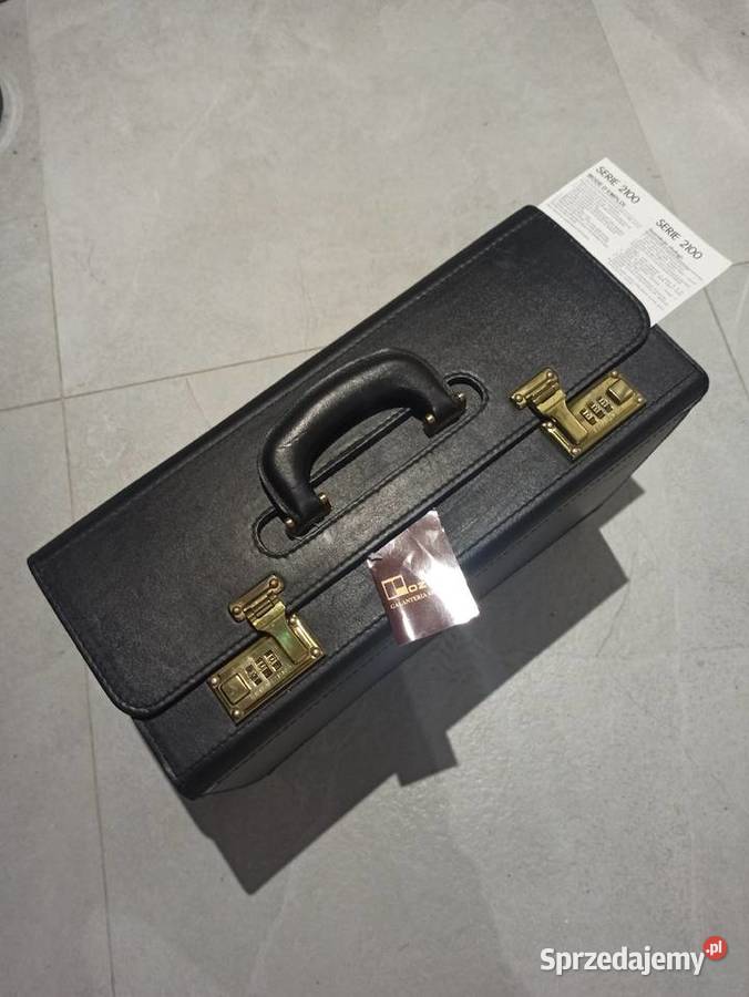 Neseser nawigacyjnylekarski nowy skóra mazowieckie Huta Mińska