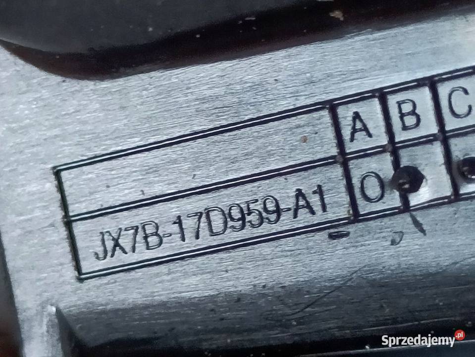 FORD FOCUS 18 ŚLIZG MOCOWANIE ZDERZAKA LEWY wielkopolskie Pleszew