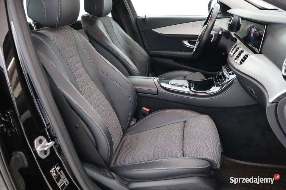 Mercedes E E 300 de Zabrze sprzedam