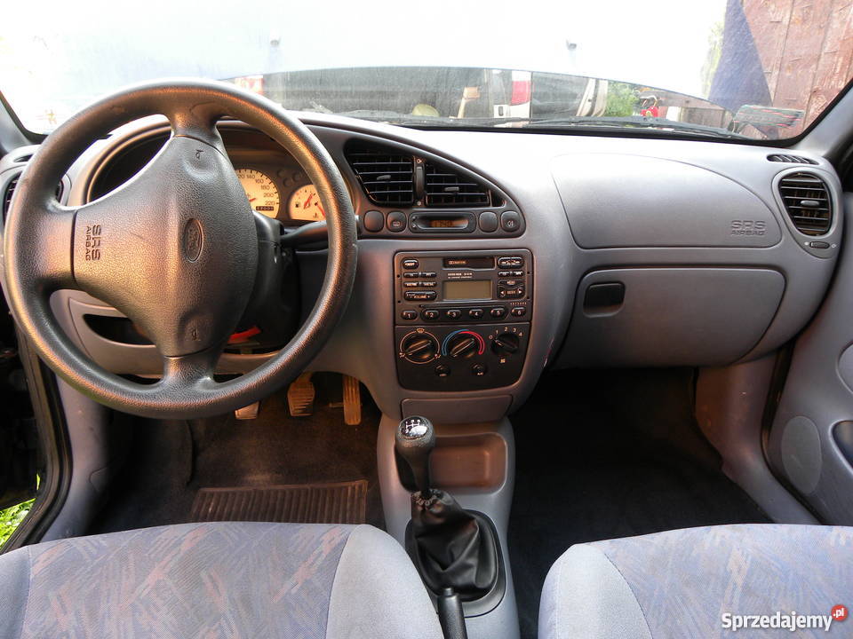 Sprzedam Ford Fiesta Mk4 radio Bełchów sprzedam