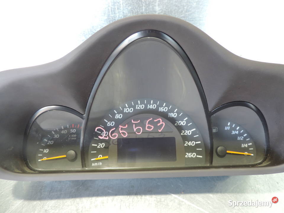 MERCEDES W203 CDI ZEGARY LICZNIK A2035404511 osobowe Nowy Sącz