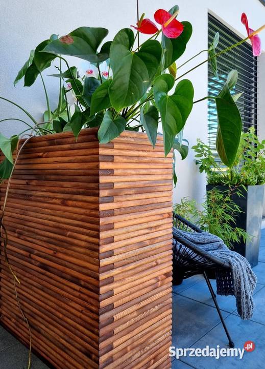 Donica masywna drewniana 3D prostokątna ogrodowa śląskie Kalety