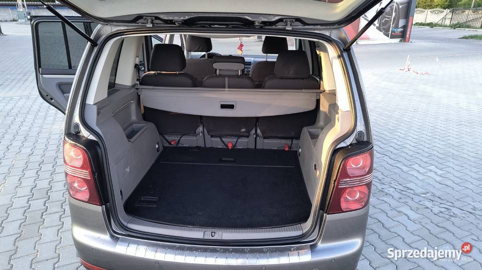 VW Touran 2010r czujnik parkowania