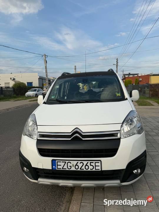 Citroen Berlingo Tiepee 16 HDI automatyczna Głowno