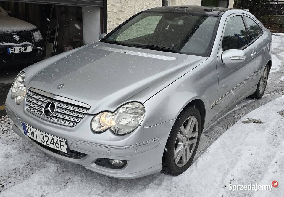 MercedesBenz Klasa C W203 18 MERCEDES C180