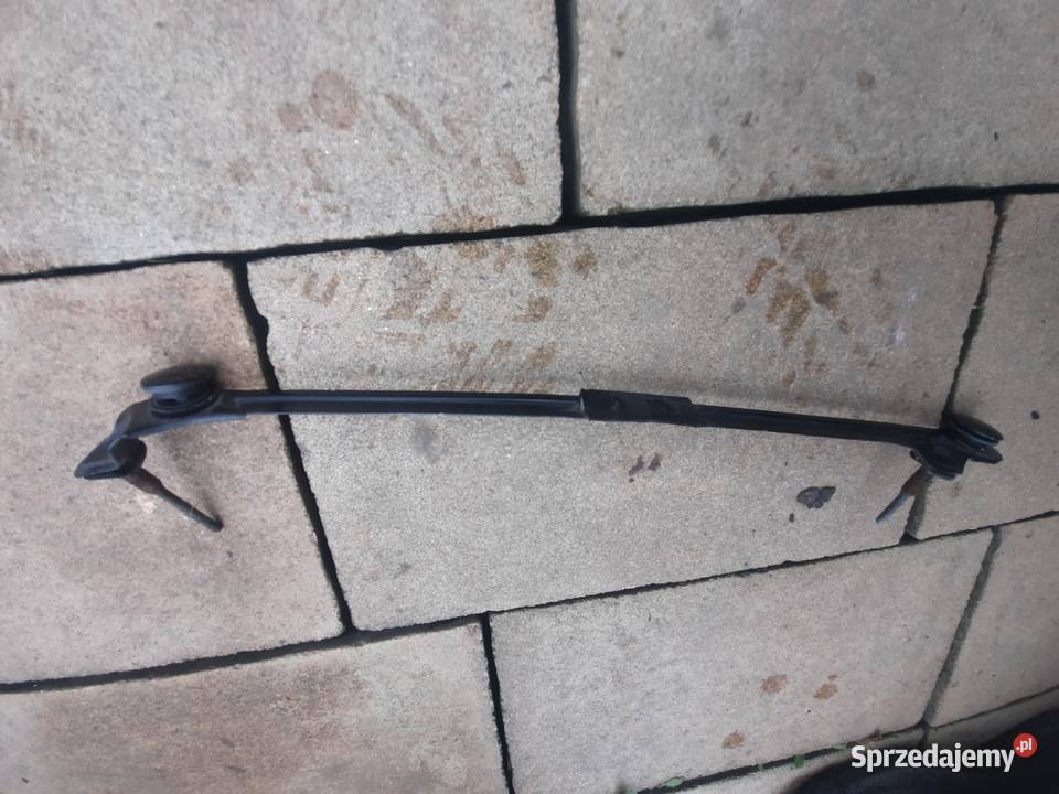 Toyota Previa 0007 zderzak tył Tarnów