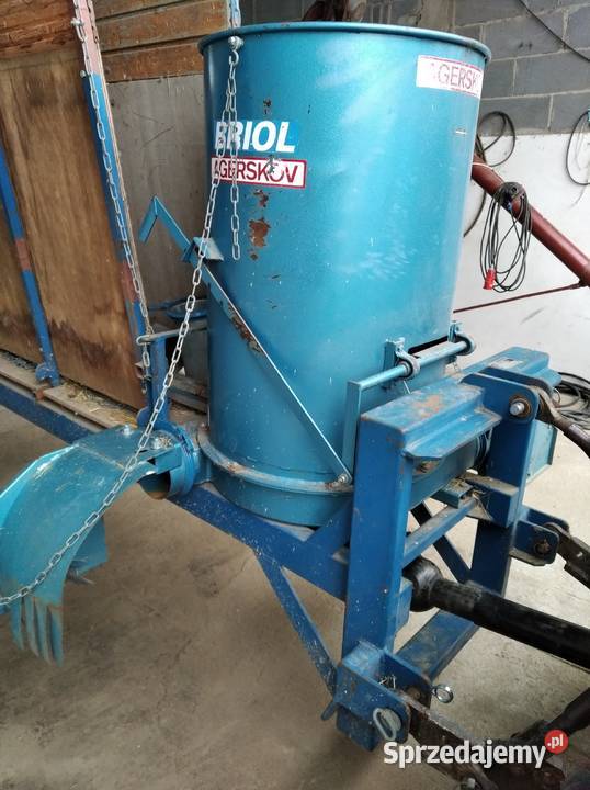 ścielarka słomy do truskawekogórka mazowieckie Władysławów