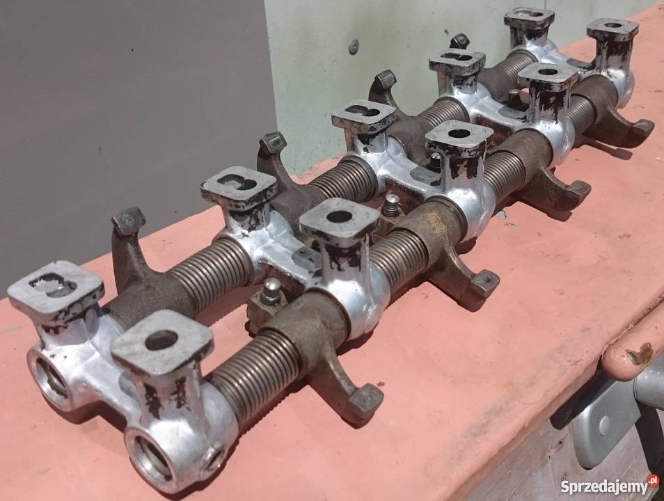 Klawiatura zaworów Fiat 125p FSO 4025652 AK 132 Ostrów Wielkopolski