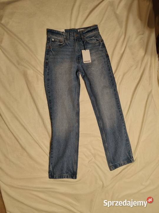 Jeansy Bershka Straight Leg Jasnoniebieskie Wrocław