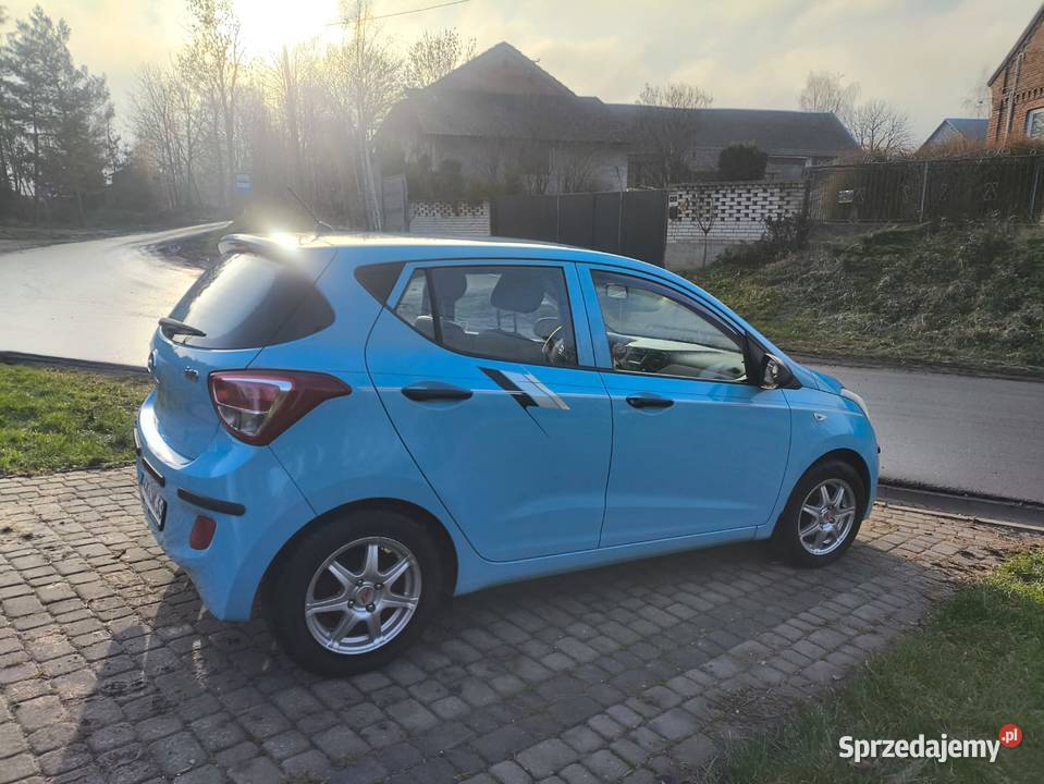 10 Benzyna 67 klimatyzacja 5 drzwi niebieski świętokrzyskie Pińczów