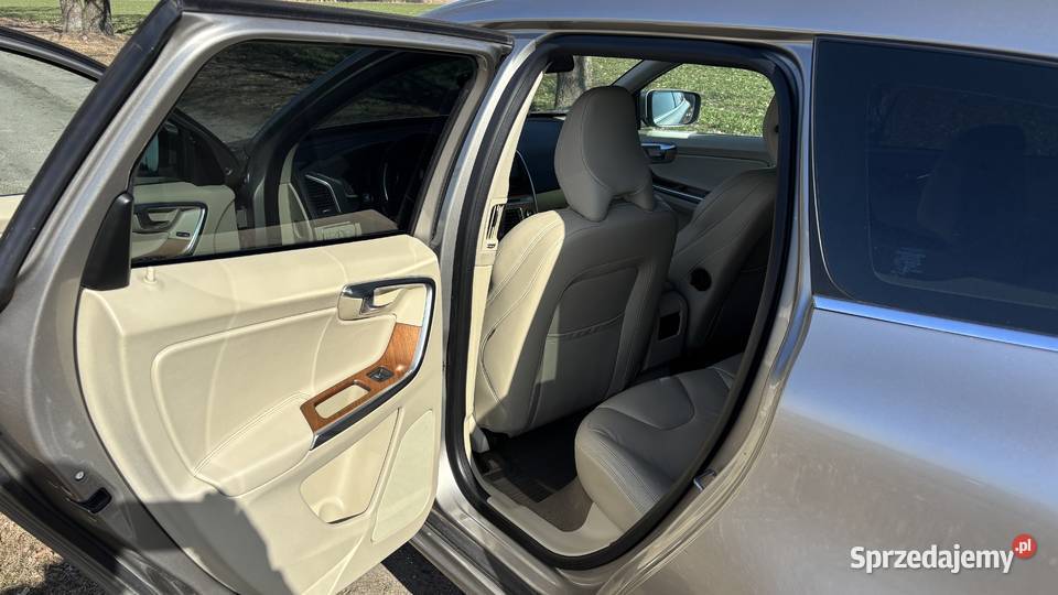 Volvo XC 60 D5 AWD Summum Polski salon Siedlce