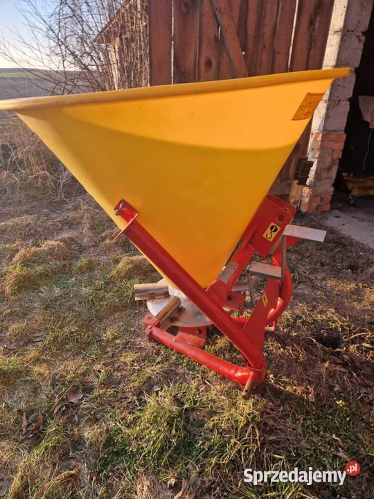 Siewka rozsiewacz nawozu Siewniki i sadzarki sprzedam