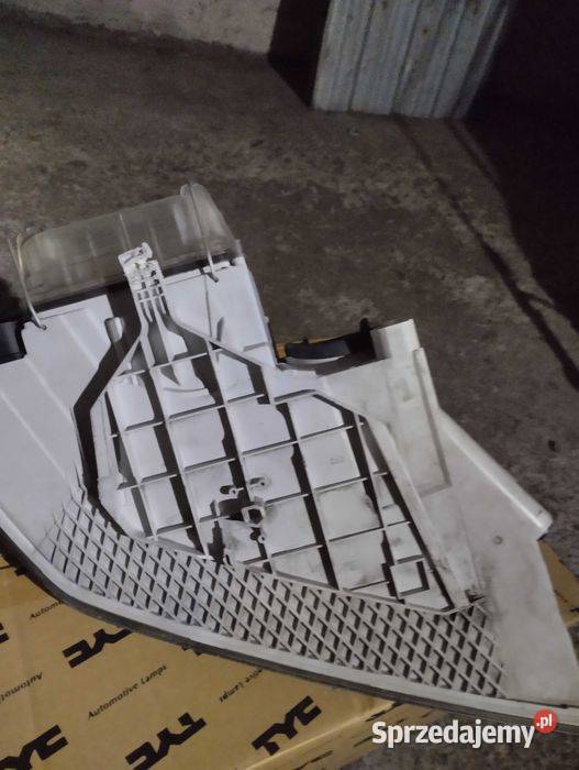 Lampy octawia 2 Lwówek Śląski